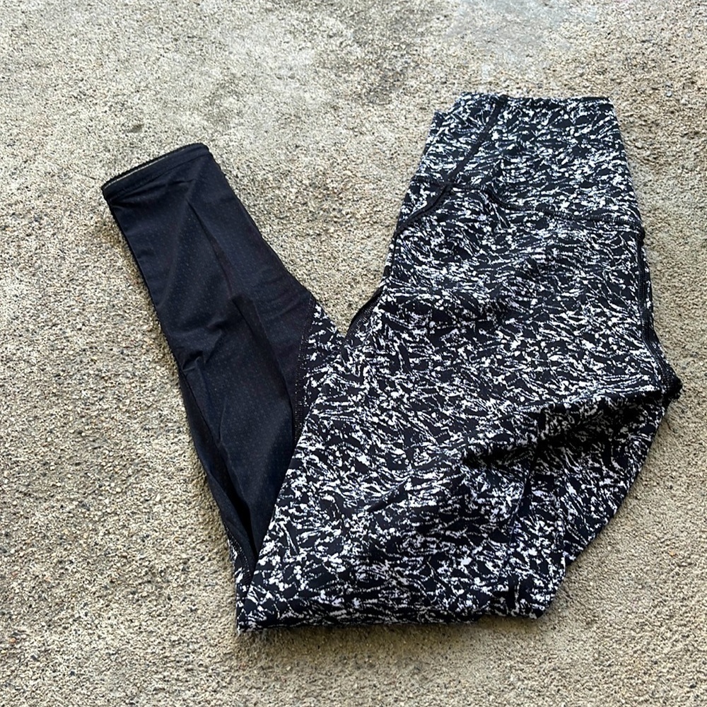 Lululemon black and white multi design leggings